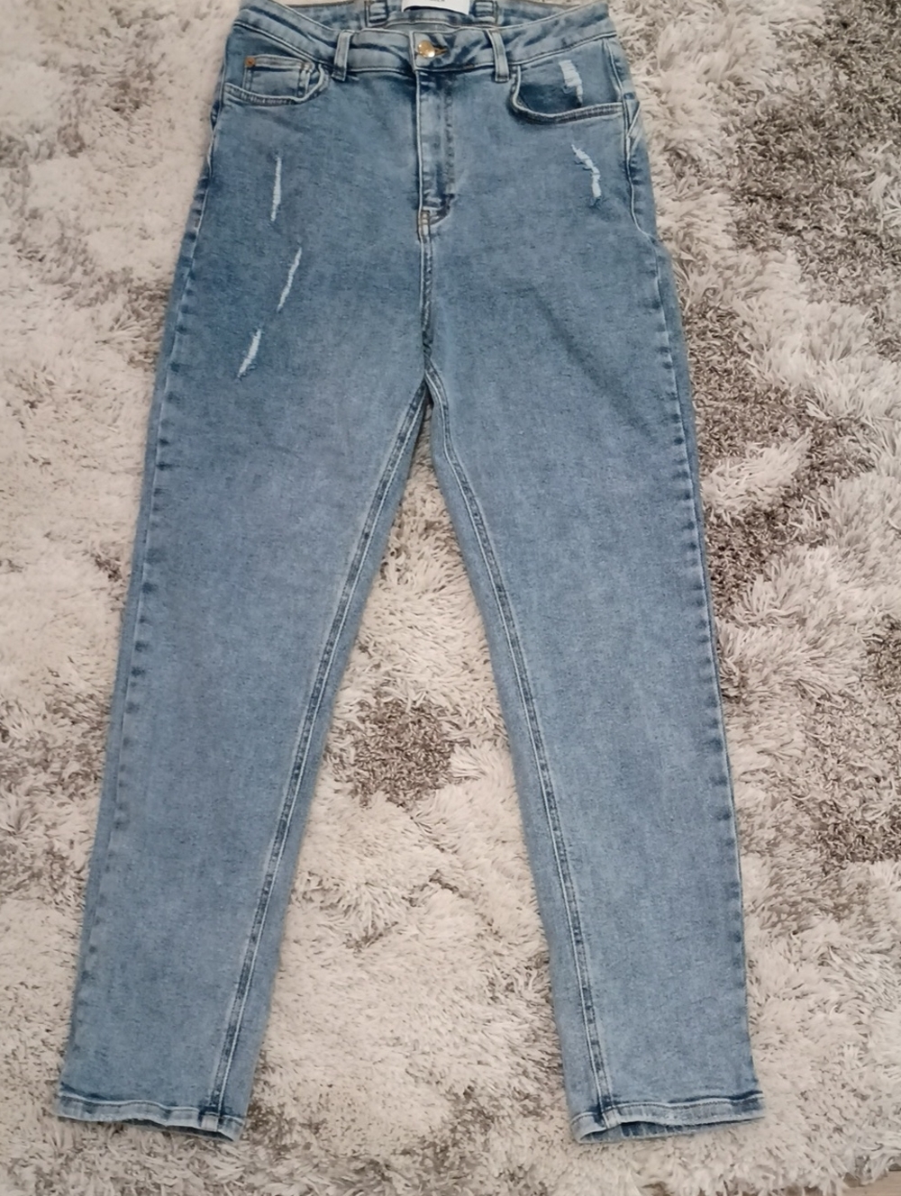 High-Rise Light Blue Women’s Jeans — Classic Tapered Fit